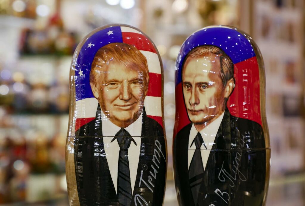  È durata quasi tre ore la telefonata Trump-Putin sull’Ucraina. Risultato: il conflitto deve concludersi con una pace duratura. 